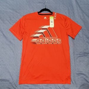 Adidas T-Shirt